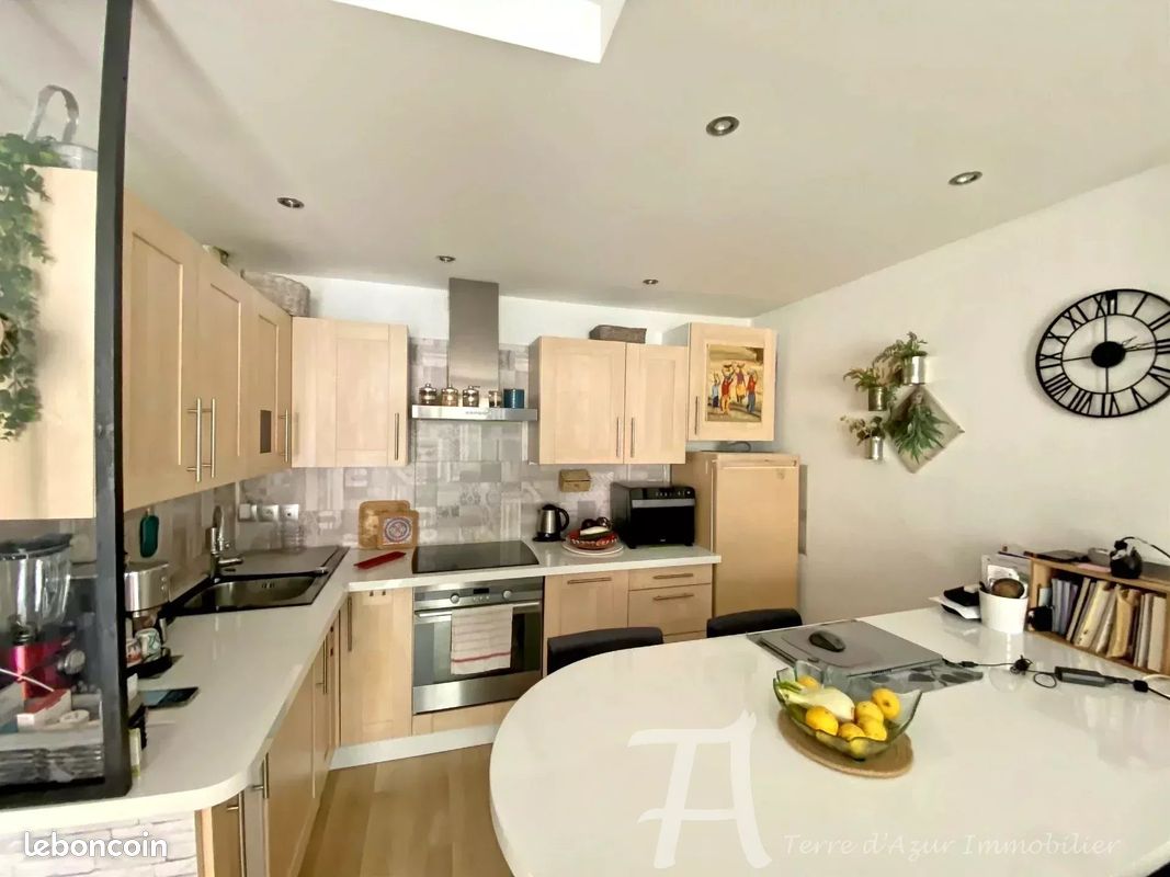 Appartement 2 pièces 43 m² · à Menton · 43 m² · 259 000 €