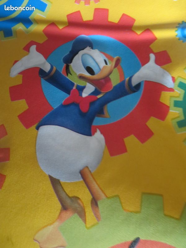 Rouleau papier adhésif Disney (image 1)