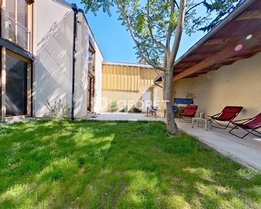 Maison 1 290 000 € - 182 m²