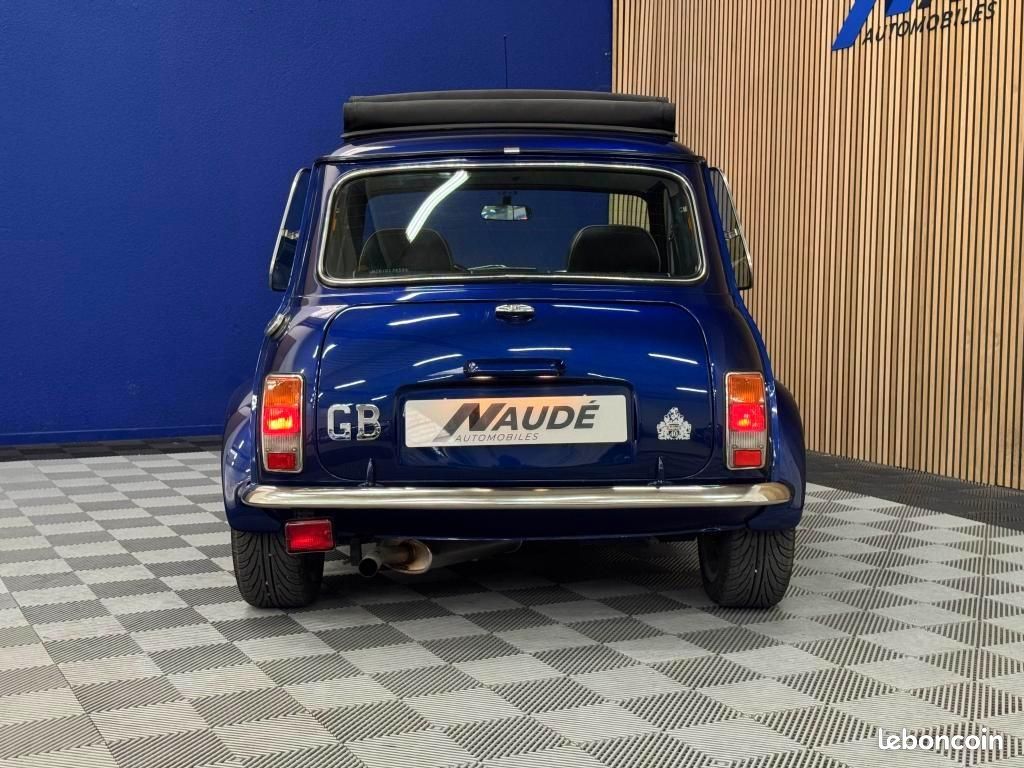 ROVER MINI 1.3i 63 CH 40e Anniversaire (image 5)