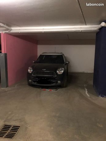 Parking couvert sécurisé Tignes Val Claret