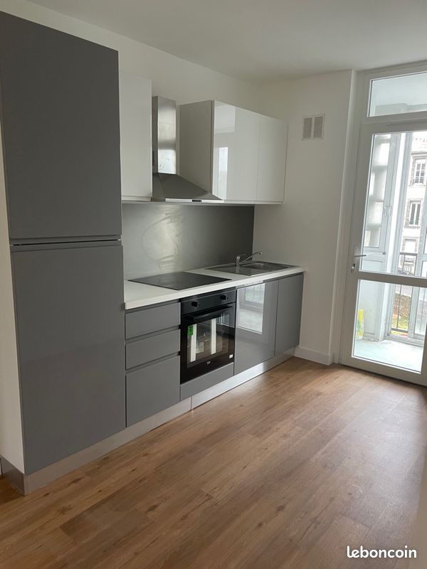 Appartement 6 pièces 110 m² · à Brest · 110 m² · 1 110 €
