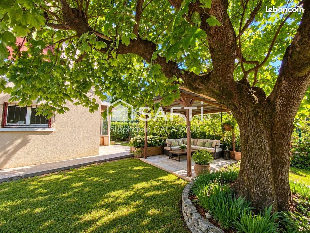 Maison 7 pièces 119 m² · à Voreppe · 119 m² · 335 000 €