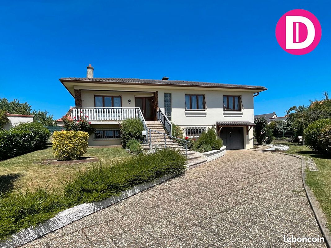 Maison 6 pièces 151 m² · à Bertrange · 151 m² · 390 000 €