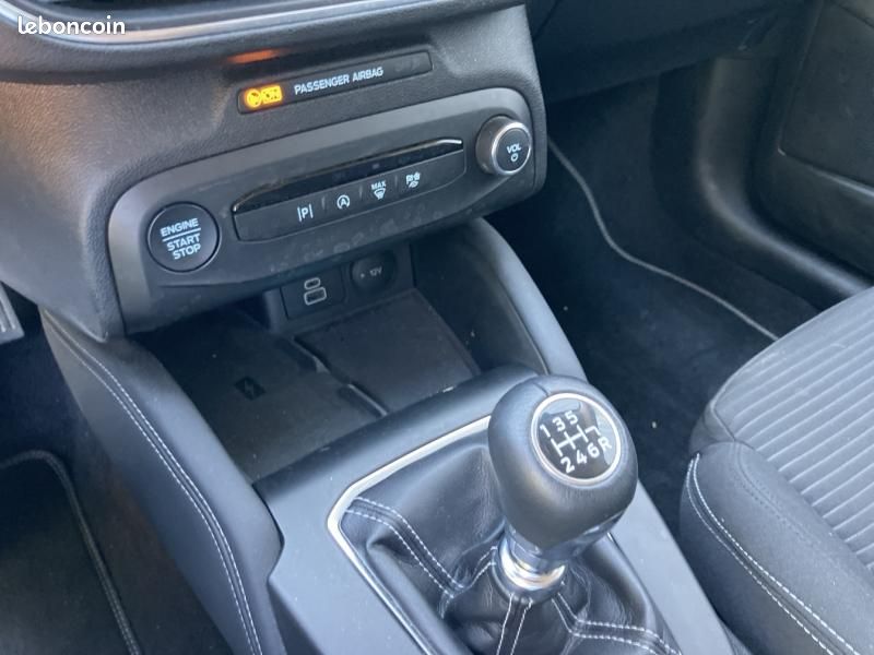 Ford Focus SW 1.0 EcoBoost mHEV 125ch Titanium X Business (image 16)