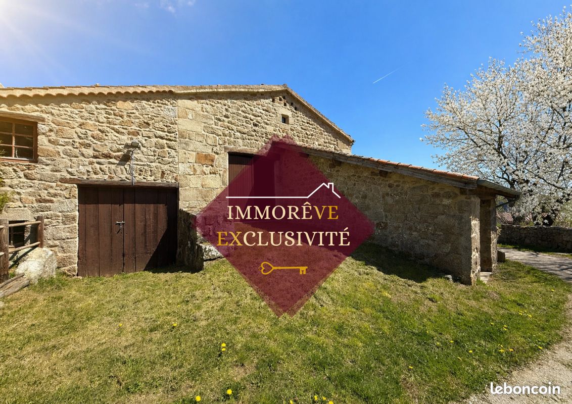 Maison 3 pièces 94 m² · à La Versanne · 94 m² · 190 000 €
