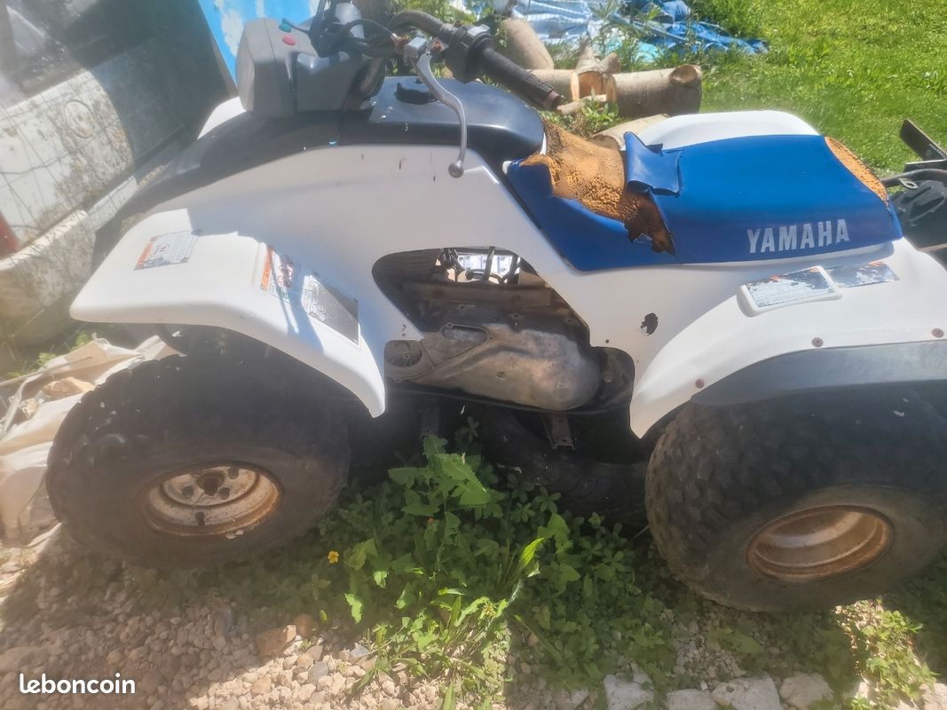 Quad yamaha 125 breeze Motos