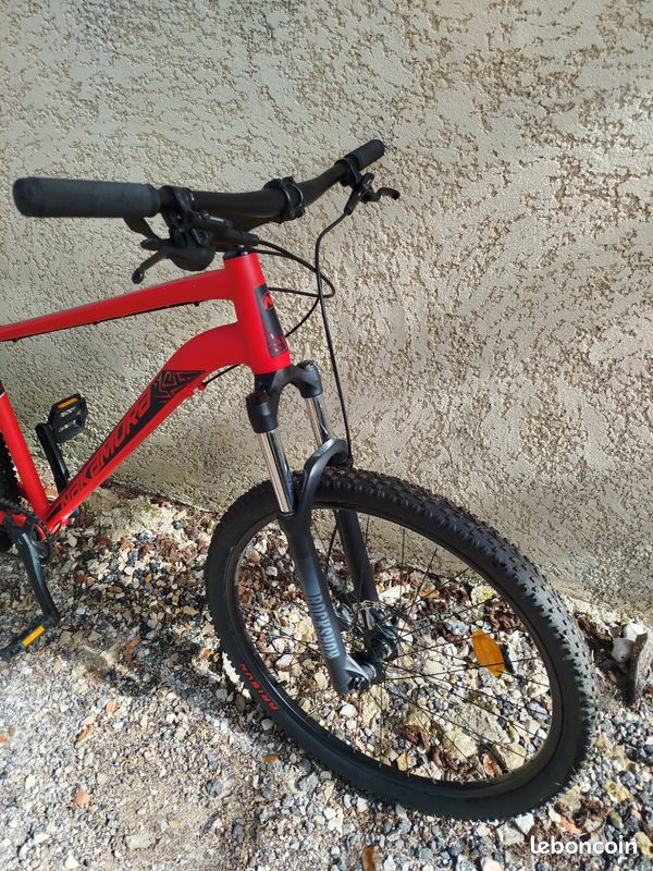 VTT Nakamura Summit 715 (image 2)
