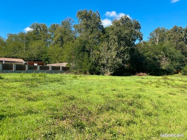 Terrain 860 m² Samazan