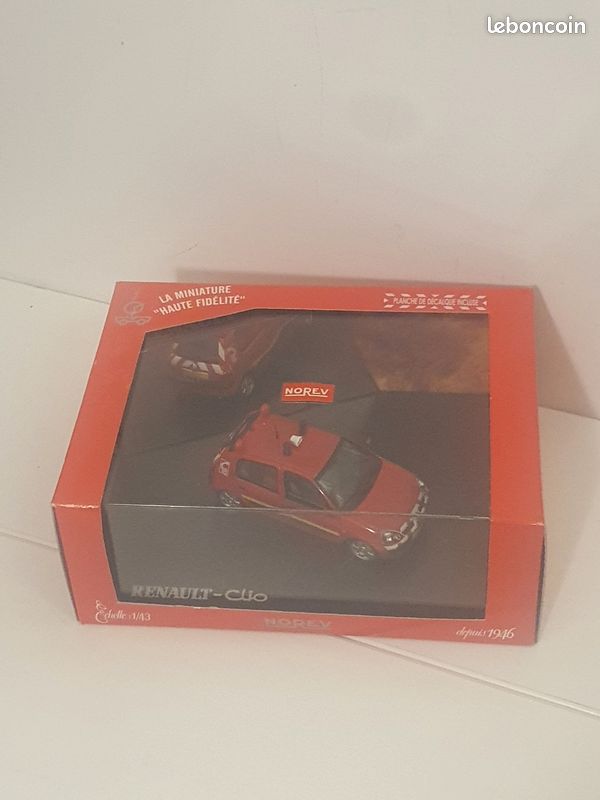 Coffret Renault Kangoo et Clio Pompier de Paris 1/43 NOREV
