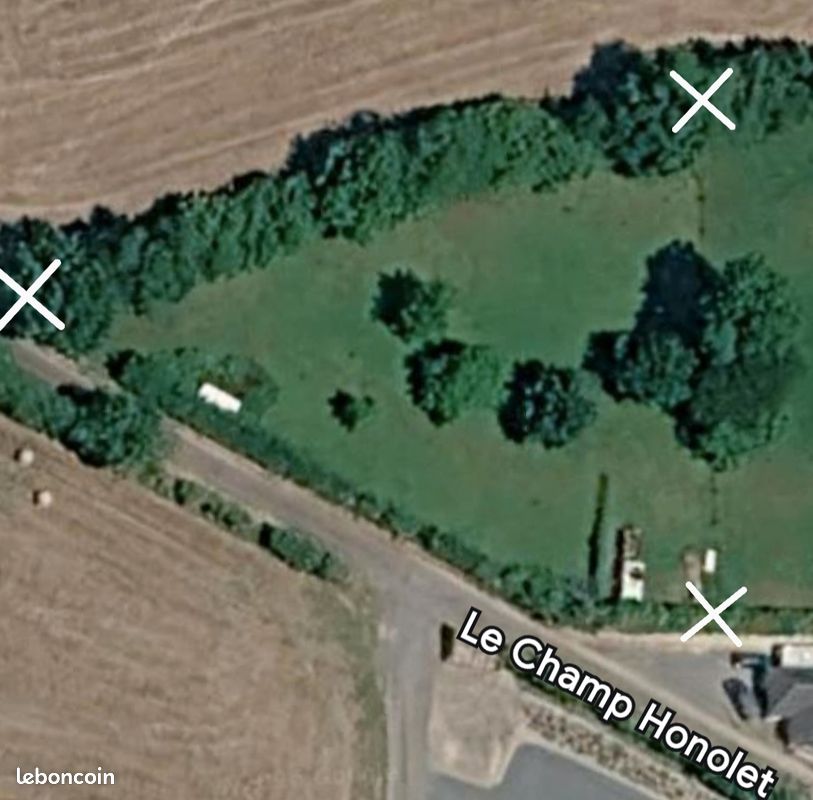 Terrain de 2300 m² plein Sud à Tessy-Bocage – Vue panoramique · 8 500 €