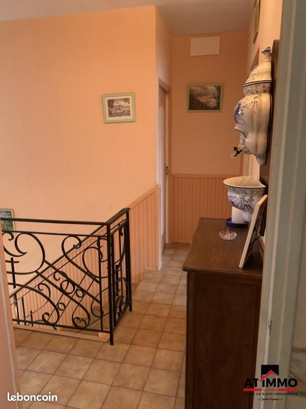 Maison 6 pièces 126 m² - Voeuil-et-Giget 16400 (image principale 10)