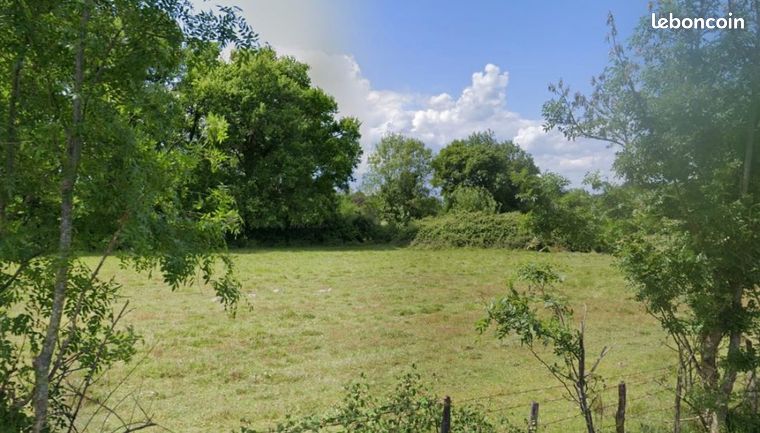 Terrain 1 200 m² Moulon