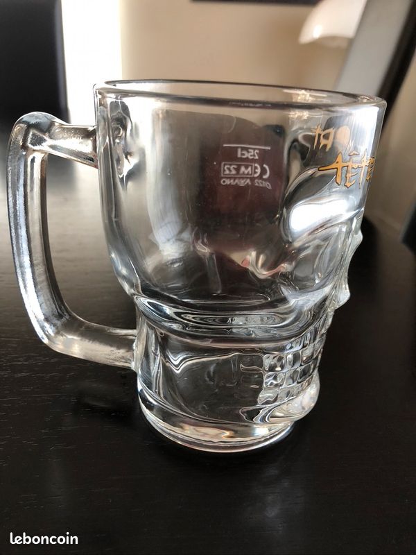 Verre à bière tête de mort (image 3)