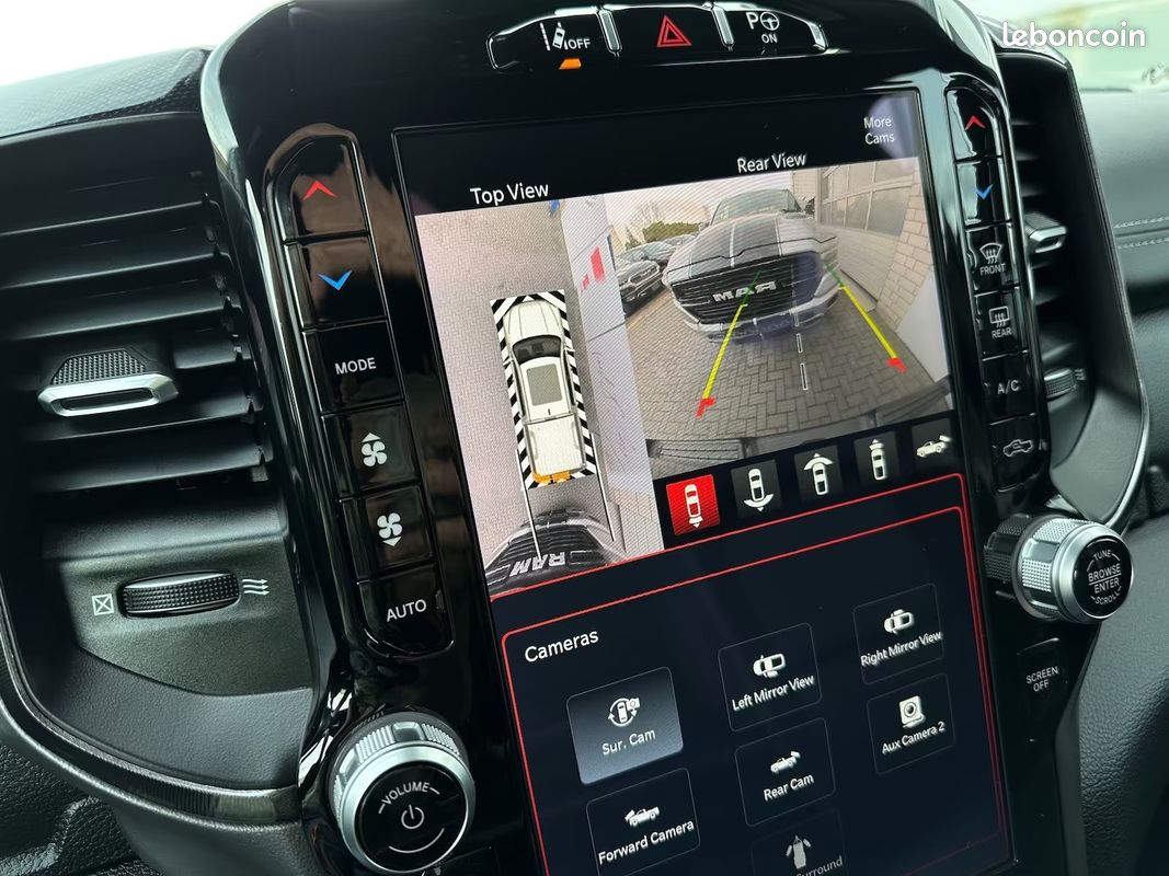 Dodge RAM 1500 Rebel GT 5.7 HEMI eTorque 401 ch 4x4 – Pano – HUD – Harman Kardon – GPL (image 25)