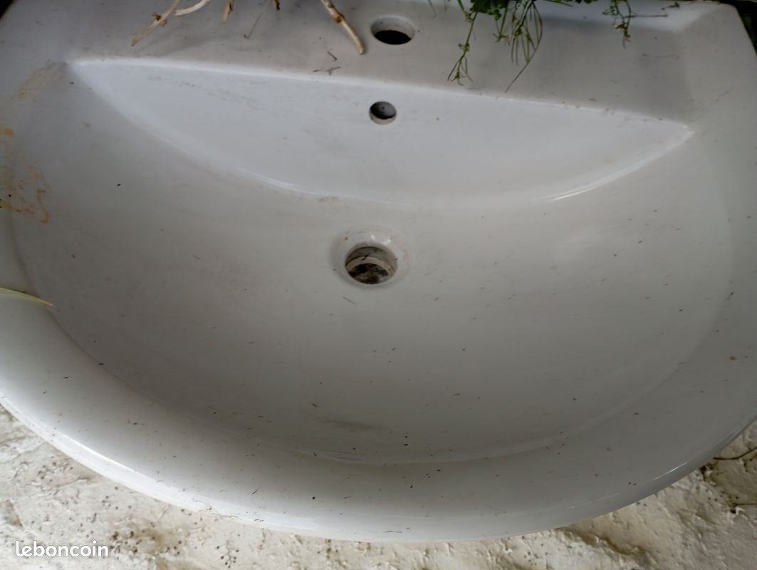 Lavabo blanc (image 1)