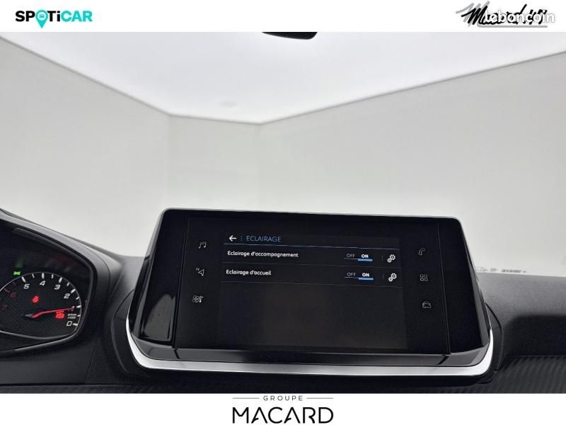 Peugeot 2008 1.2 PureTech 100ch S&S Active (image 28)