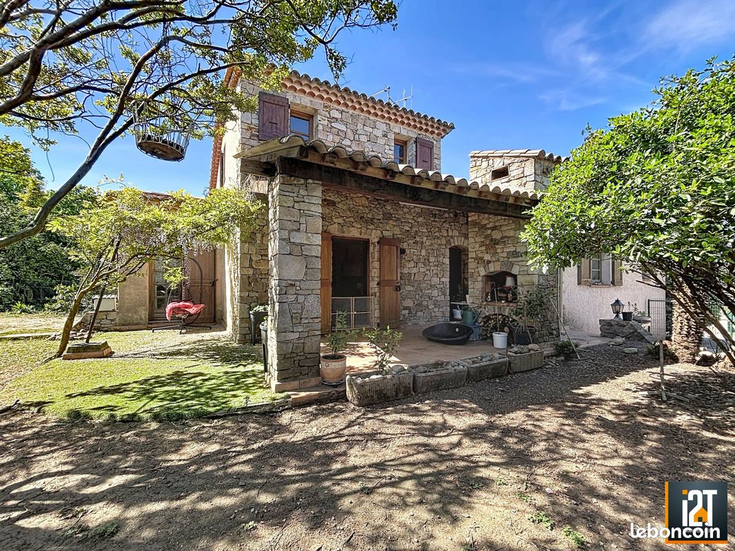 Maison 5 pièces 153 m² · à Alès · 153 m² · 238 000 €