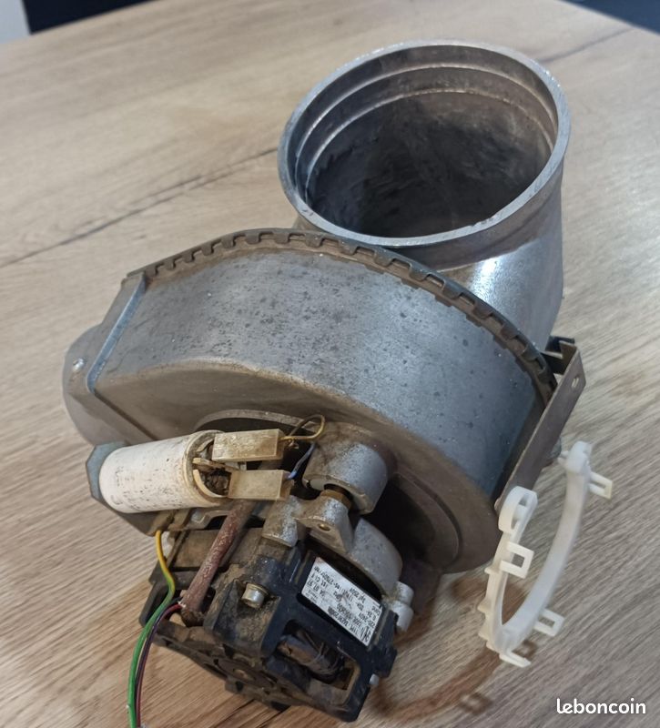 Extracteur de fumées (ou ventilateur de ventouse) pour chaudière à gaz Frisquet (image 2)