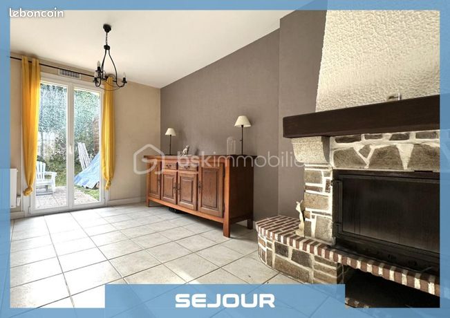 https://img.leboncoin.fr/api/v1/lbcpb1/images/db/96/15/db96159a0618f2cc457b2415ba30bc5d2d37d857.jpg?rule=ad-image