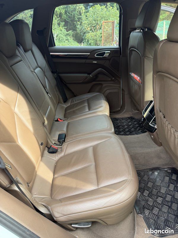 Porsche Cayenne S hybride Tiptronic (image 6)