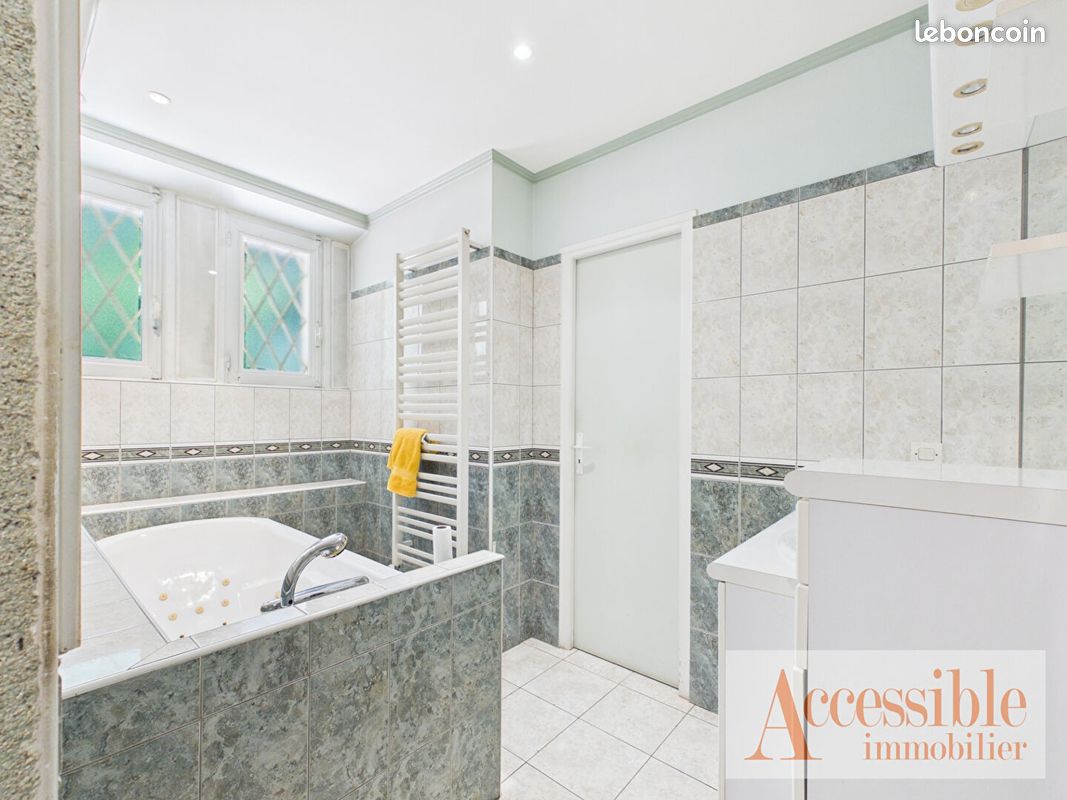 Villa 11 pièces 302 m² (image 10)