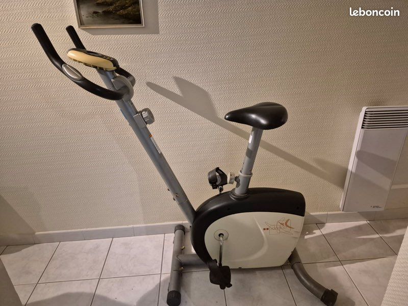 Vélo d appartement (image 1)
