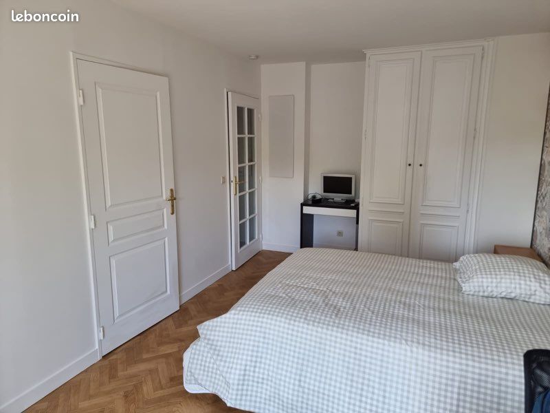 Appartement 1 pièce 25 m² · à Bois-Colombes · 25 m² · 950 €