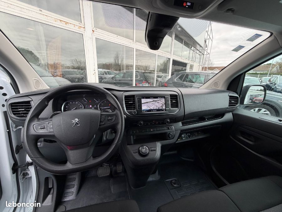 Peugeot Expert FOURGON 2.0 BlueHDi 145 EAT8 ASPHALT GPS Attel. 1ère Main 21950.H.T (image 6)