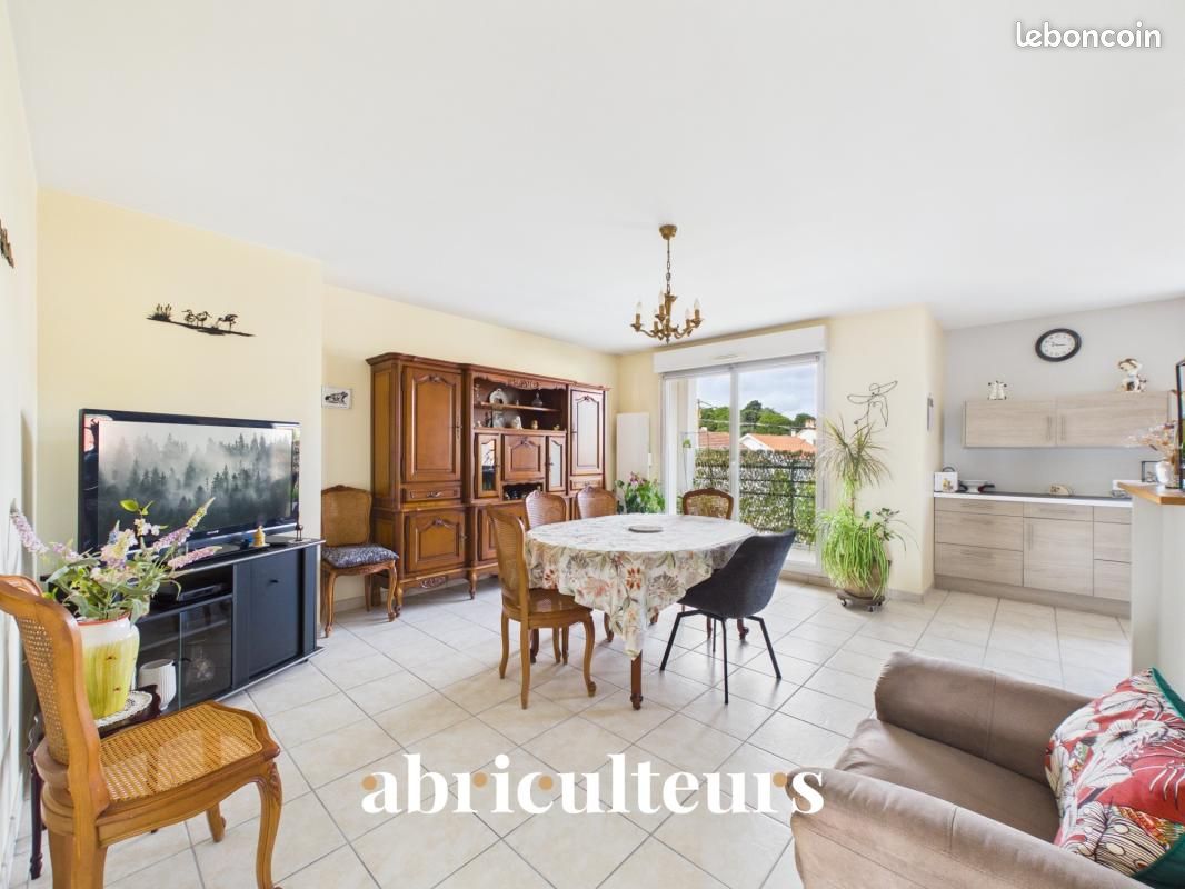Appartement 3 pièces 75 m² · à Saint-Sébastien-sur-Loire · 75 m² · 272 000 €