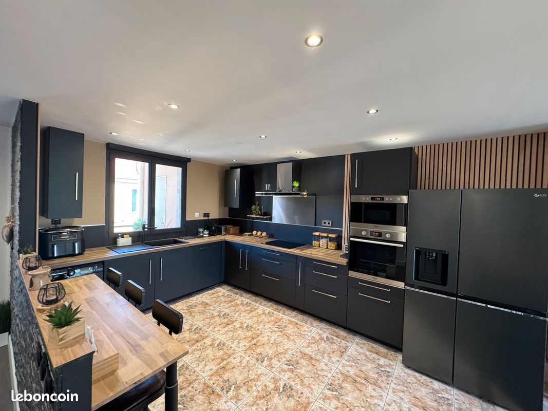 Maison 4 pièces 104 m² · à Marseille · 104 m² · 290 000 €