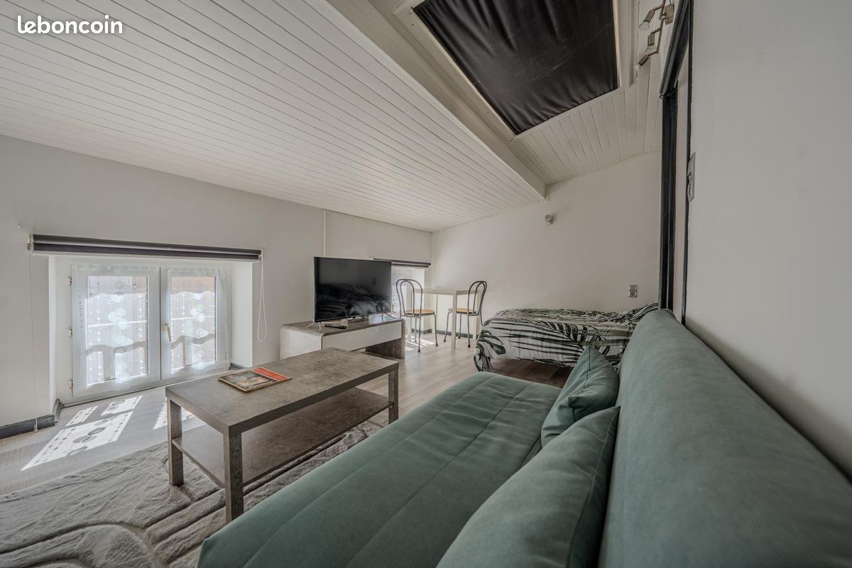 Appartement 2 pièces 23 m² · à Aubenas · 22,6 m² · 450 €