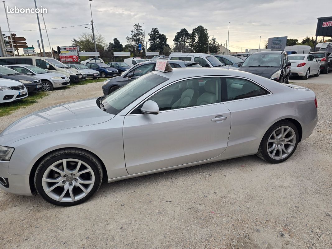 AUDI A5 2.7 V6 TDi BVA 190 CV (image 3)