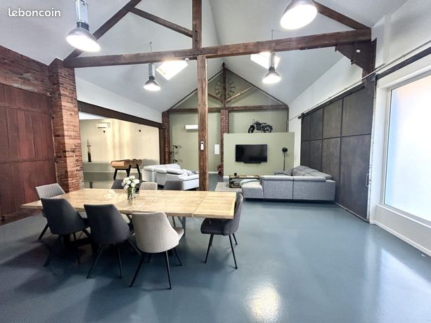 Maison 6 pièces 296 m²