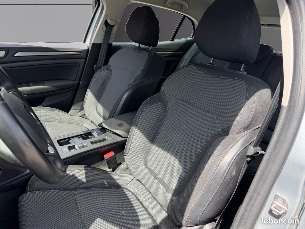 RENAULT MEGANE 1.5 BLUE DCI 115 TECHNO EDC 115Ch Garantie 12 mois (image 10)