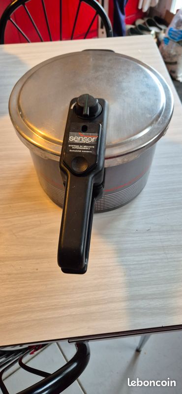 Autocuiseur 5 Litres SEB P4705101 ClipsoMinut'Duo - Autocuiseur