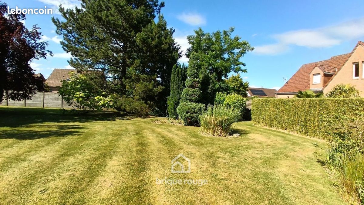Terrain 602 m² · à Camphin-en-Carembault · 140 000 €