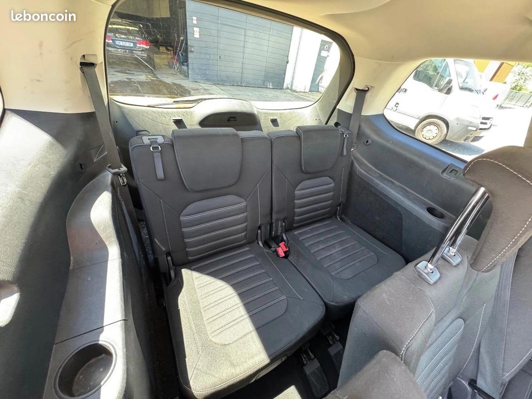 Ford Galaxy 2.0 ECOBLUE 150 TITANIUM BUSINESS BVA (image 14)
