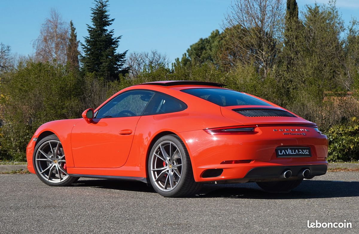 Porsche 991.2 Carrera 4S PDK Orange Lava Intérieur Full Cuir Noir Toit Ouvrant électrique Pack Chrono Sport Plus Echappement Sport à valves Bose Carplay (image 3)
