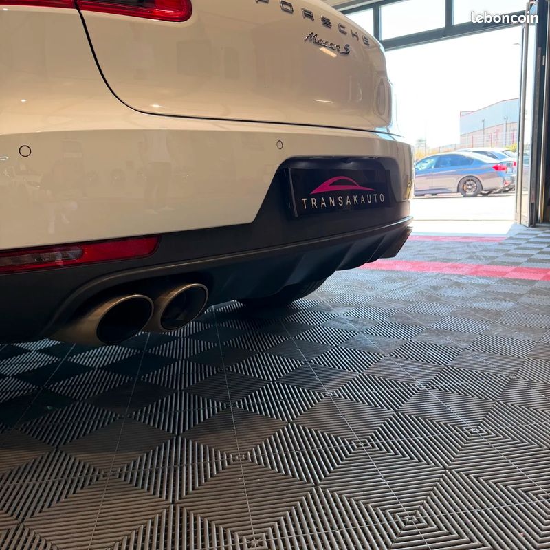 PORSCHE MACAN 3.0 V6 340 ch S PDK / TOIT OUVRANT / CAMERA DE RECUL / CUIR ETENDU (image 33)