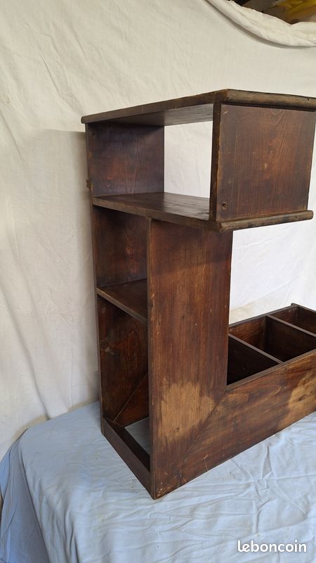 Ancienne etagere d angle en bois (image 7)