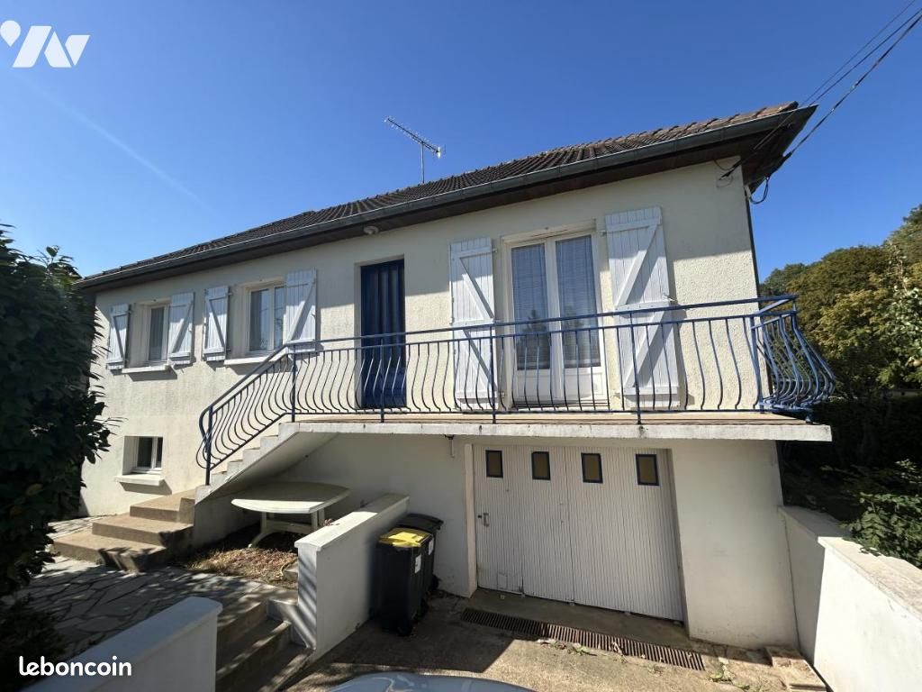 Maison 5 pièces 81 m² · à Montigné-le-Brillant · 81 m² · 135 850 €