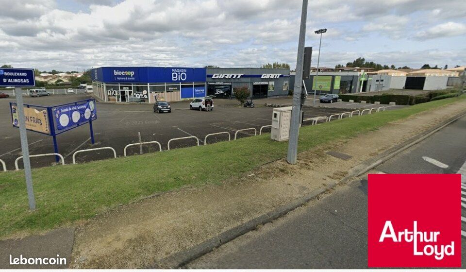 Local commercial 680 m² MONT-DE-MARSAN (image 1)