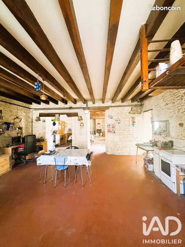 Maison 4 pièces 154 m² · à Châtillon-sur-Indre · 154 m² · 106 000 €