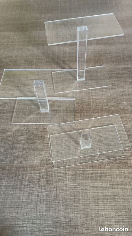 Présentoirs support de vitrine (image 1)