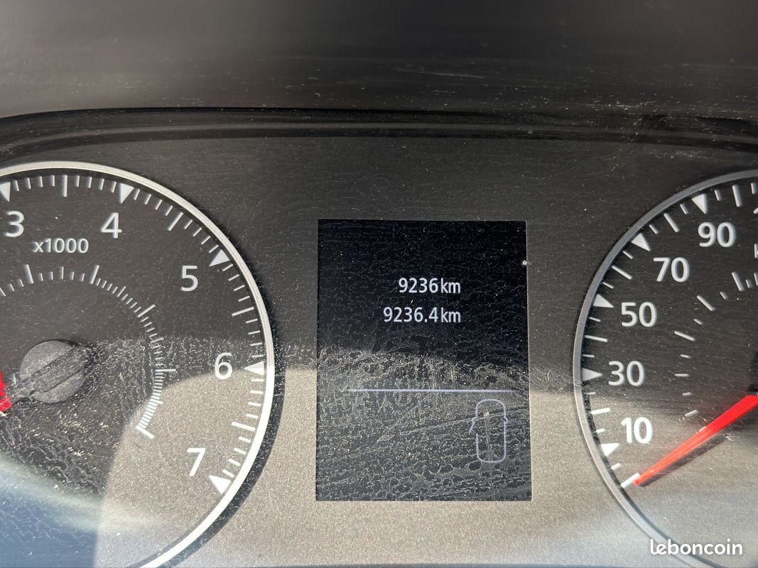 DACIA Duster TCe 150 4x2 EDC Expression (image 24)