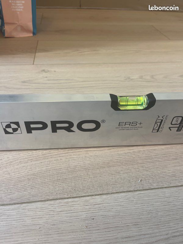 Règle niveau à bulle 2m PRO alluminium (image 3)