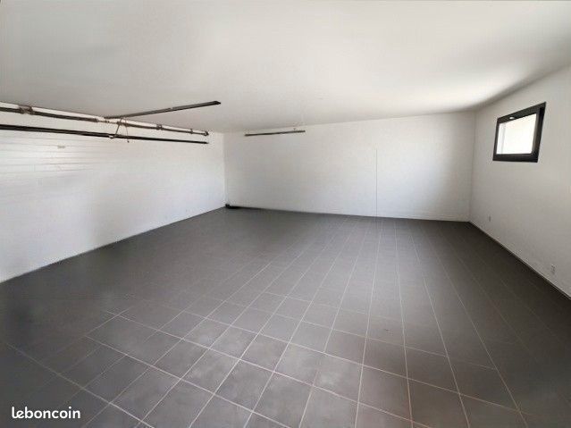 Maison 5 pièces 246 m² (image 18)