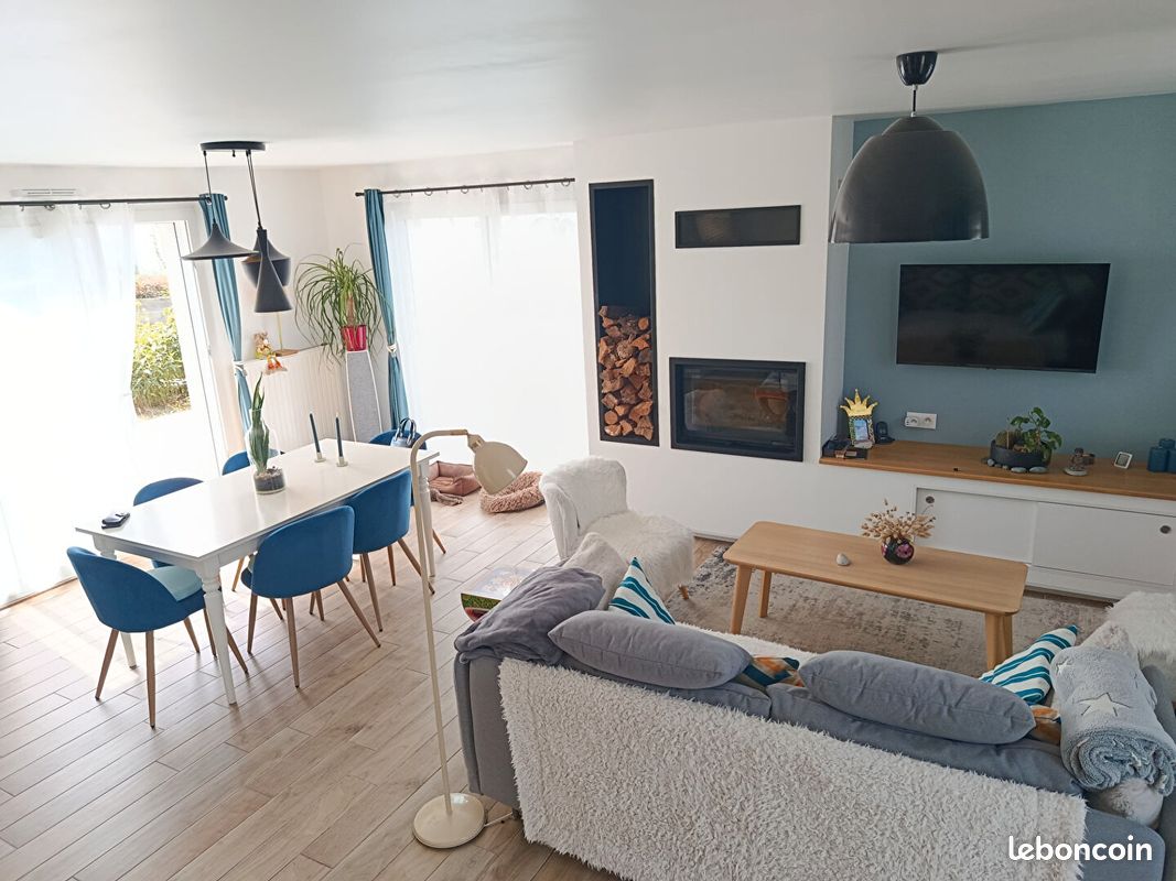 Maison 4 pièces 82 m² · à Ploudalmézeau · 82 m² · 1 025 €/mois