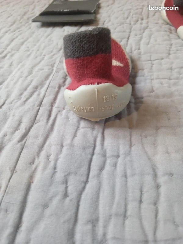 Chaussons bébé antidérapants Collégiens 18/19 (image 7)